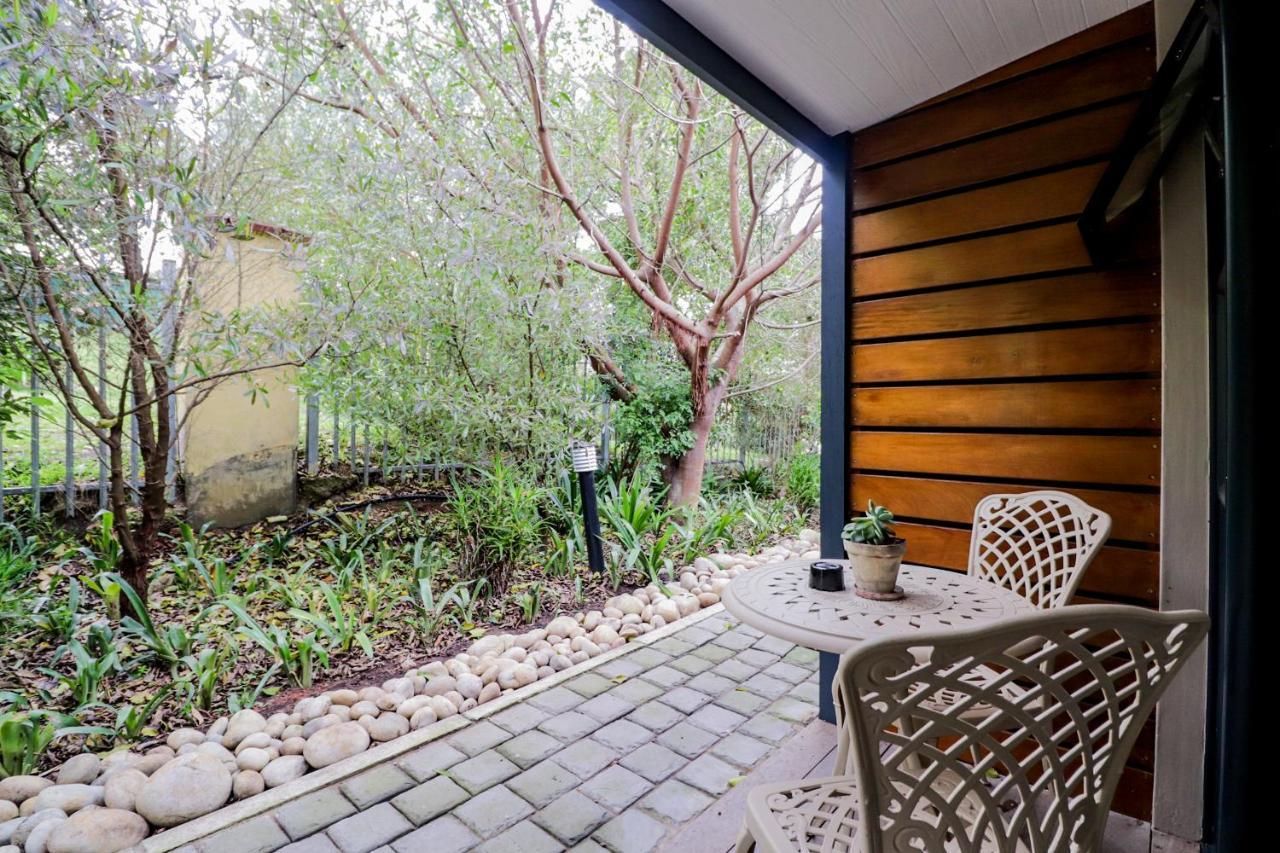 The Greens Guest House Κνύσνα Εξωτερικό φωτογραφία