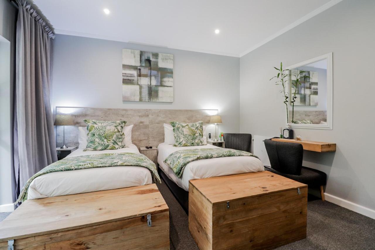 The Greens Guest House Κνύσνα Εξωτερικό φωτογραφία